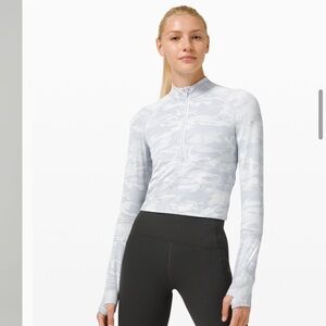 Lululemon Pace Pursuit Long Sleeve in Incognito Camo Jacquard Alpine White